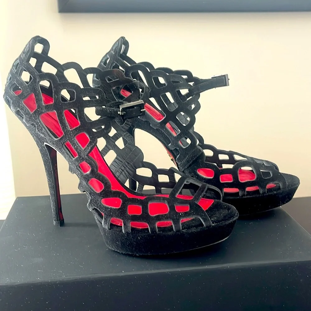 CESARE PACIOTTI Black Suede Platform Sandals - Picture 1 of 7
